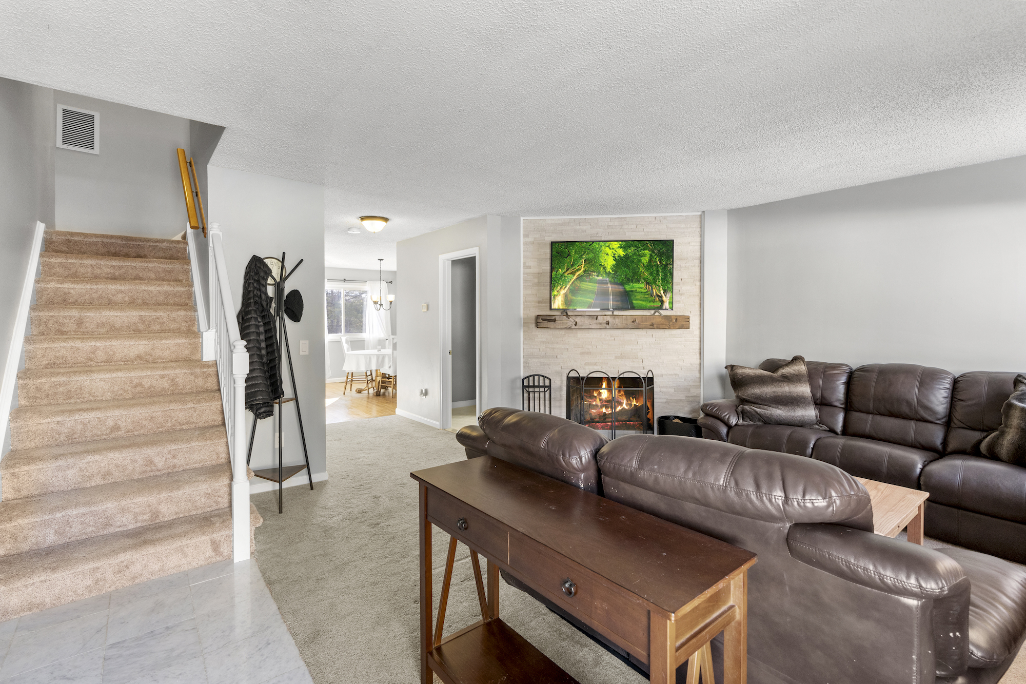 For Sale 27 Crows Nest Ln 10H Danbury CT 06810