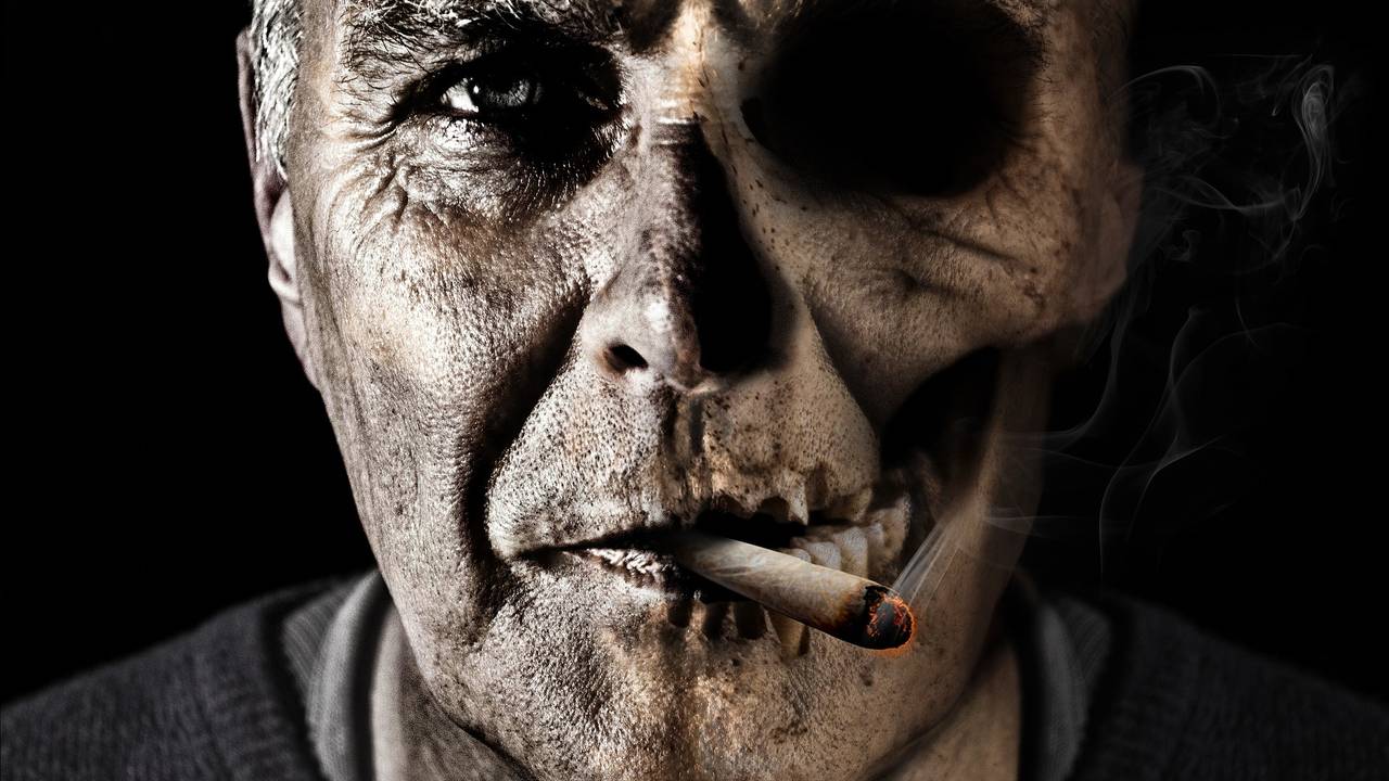 smoking-1418483_1920.jpg