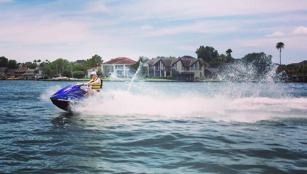 Jet_ski.jpg