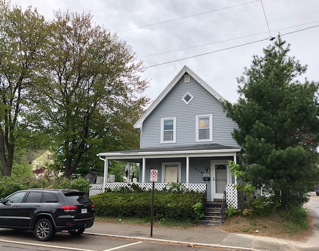 This Manchester NH Home Under Contract in ONLY 1 DAY