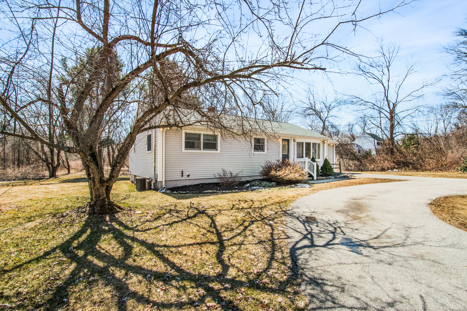 3 Bedroom Home in Sutton, MA