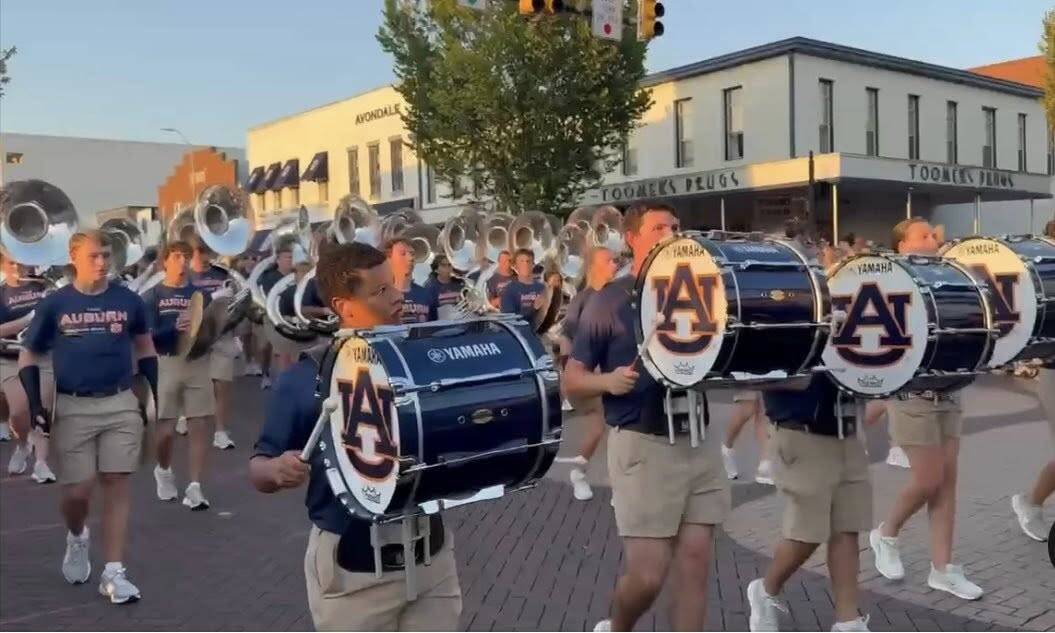 Auburn_Homecoming_Parade_2025_7.jpg