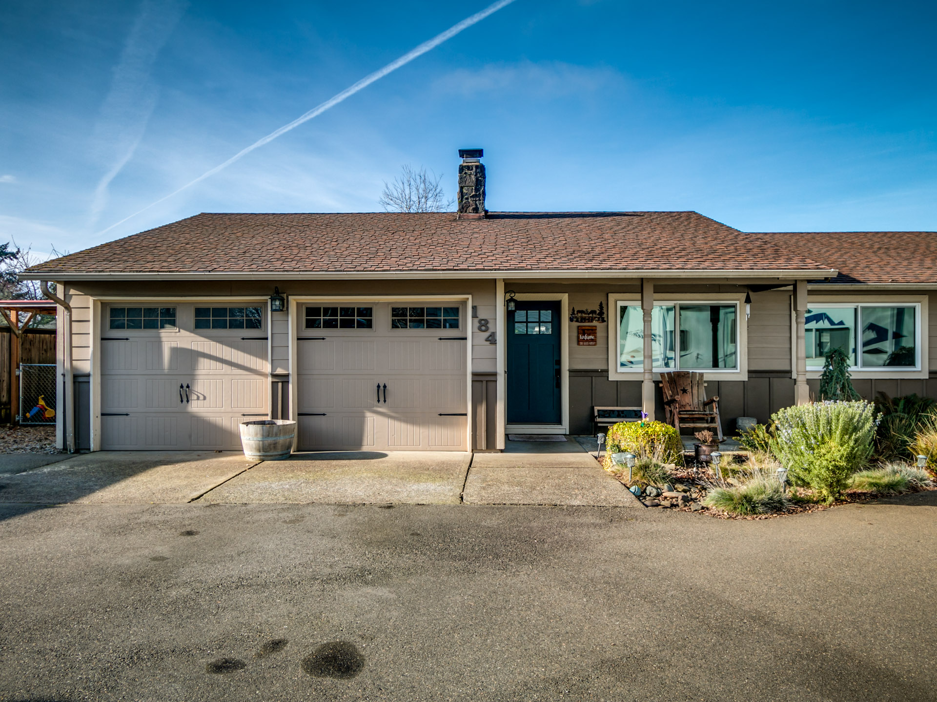 184 Canemah Ct Oregon City, OR 97045