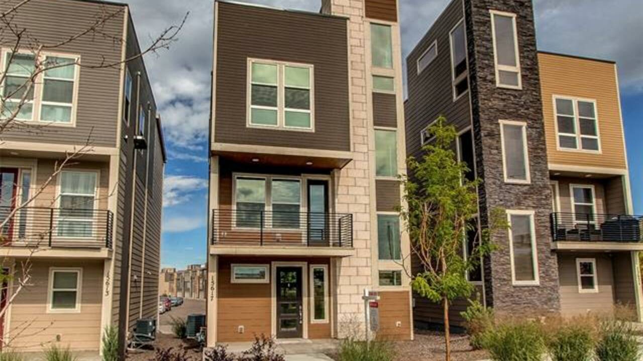 Southcreek_Englewood_homes_For_Sale_exterior_.JPG