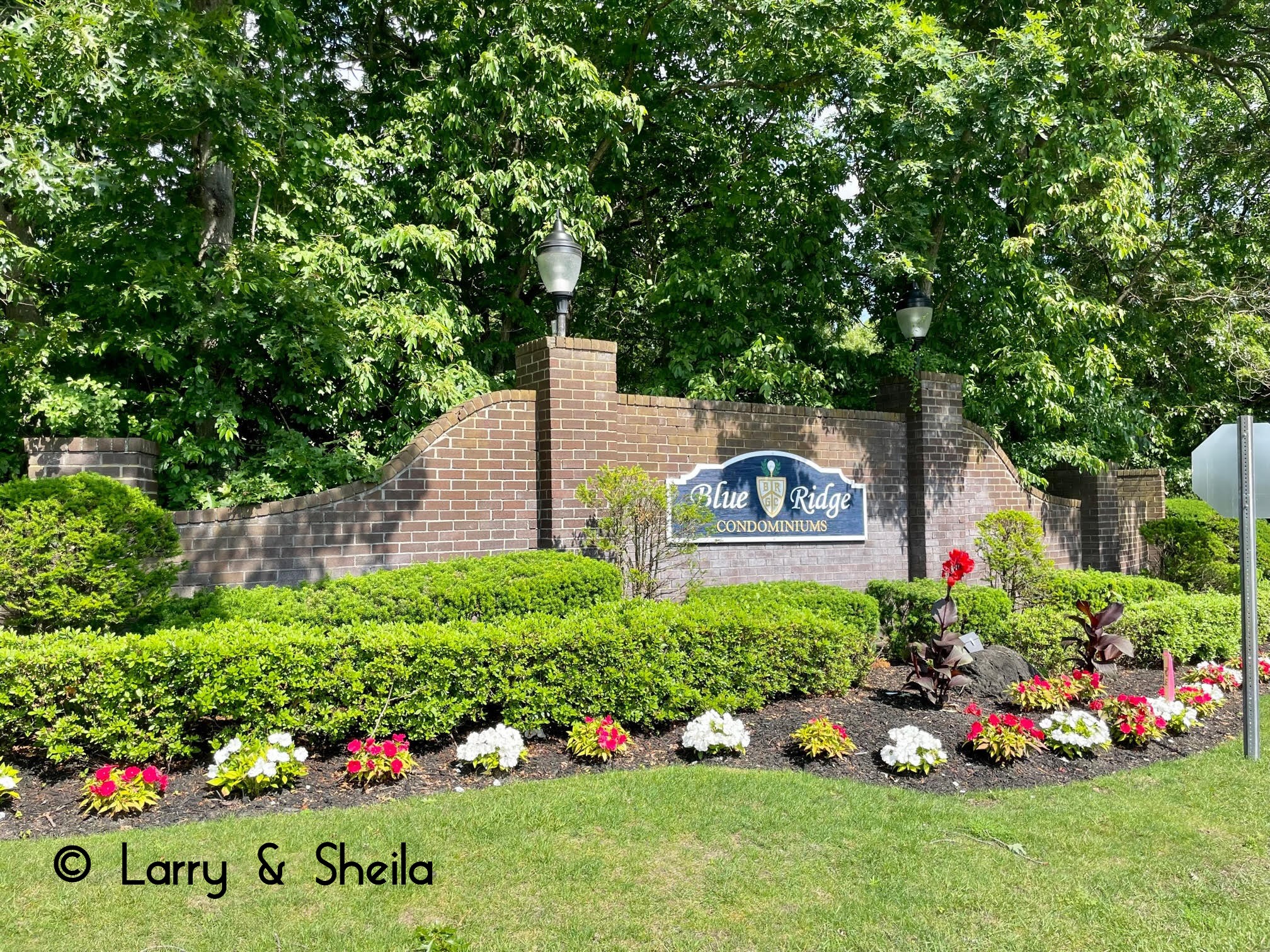 BLUE RIDGE TOWNHOUSE SOLD Medford Long Island