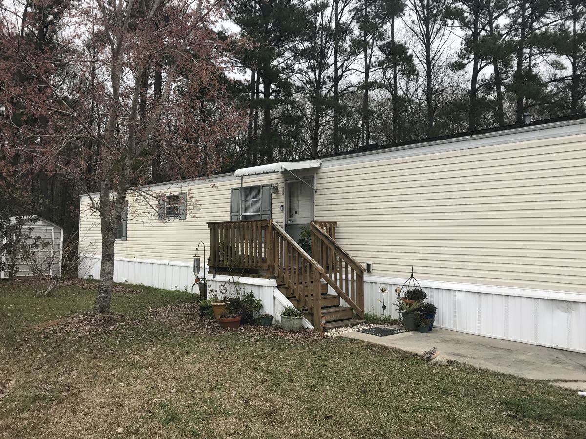 SELL FOR CASH TODAY! We BUY MOBILE HOMESHOUSESLAND S