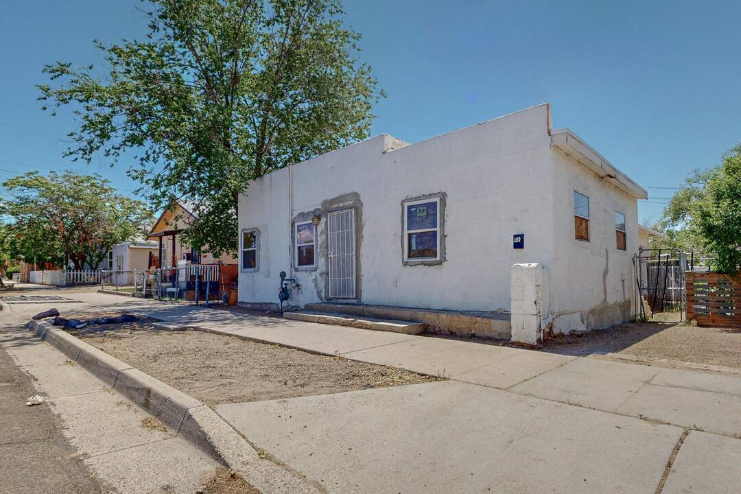 1-506-Santa-Fe-Ave-SE-05162024_135737.jpg