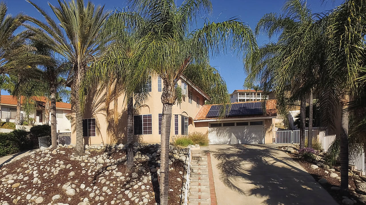 2 story home in beautiful Canyon Lake For Sale