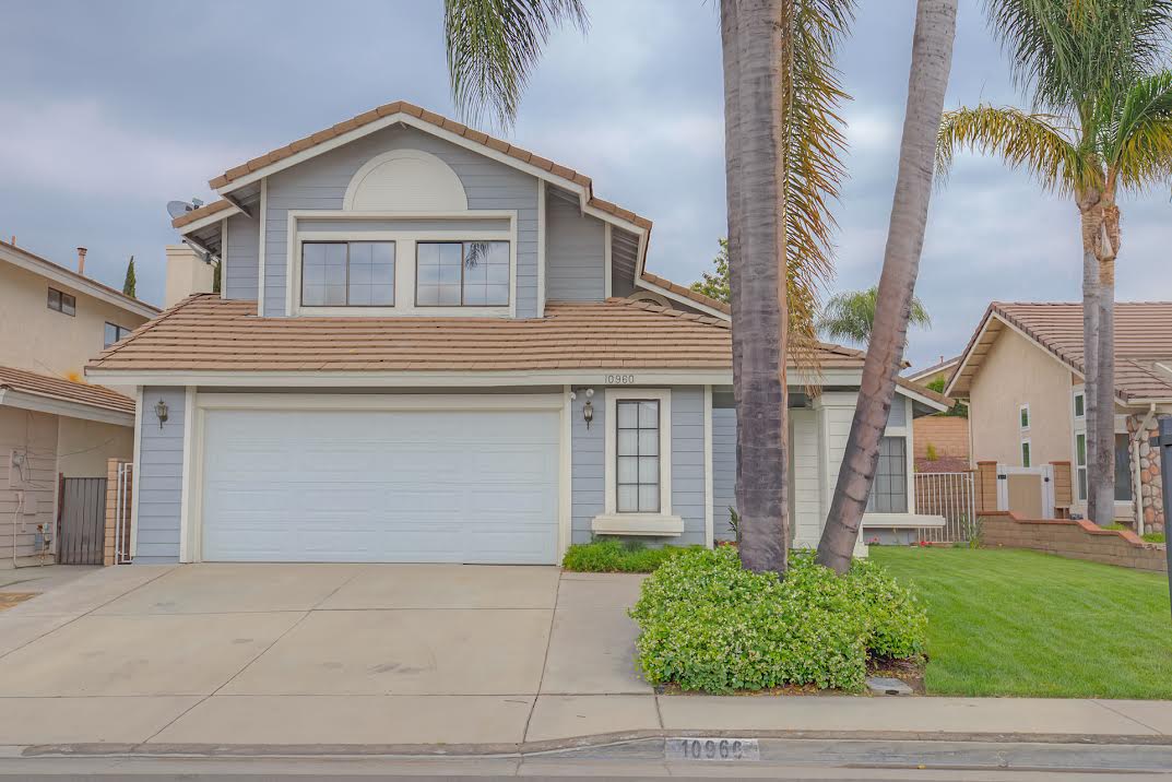 pool homes in rancho cucamonga ca