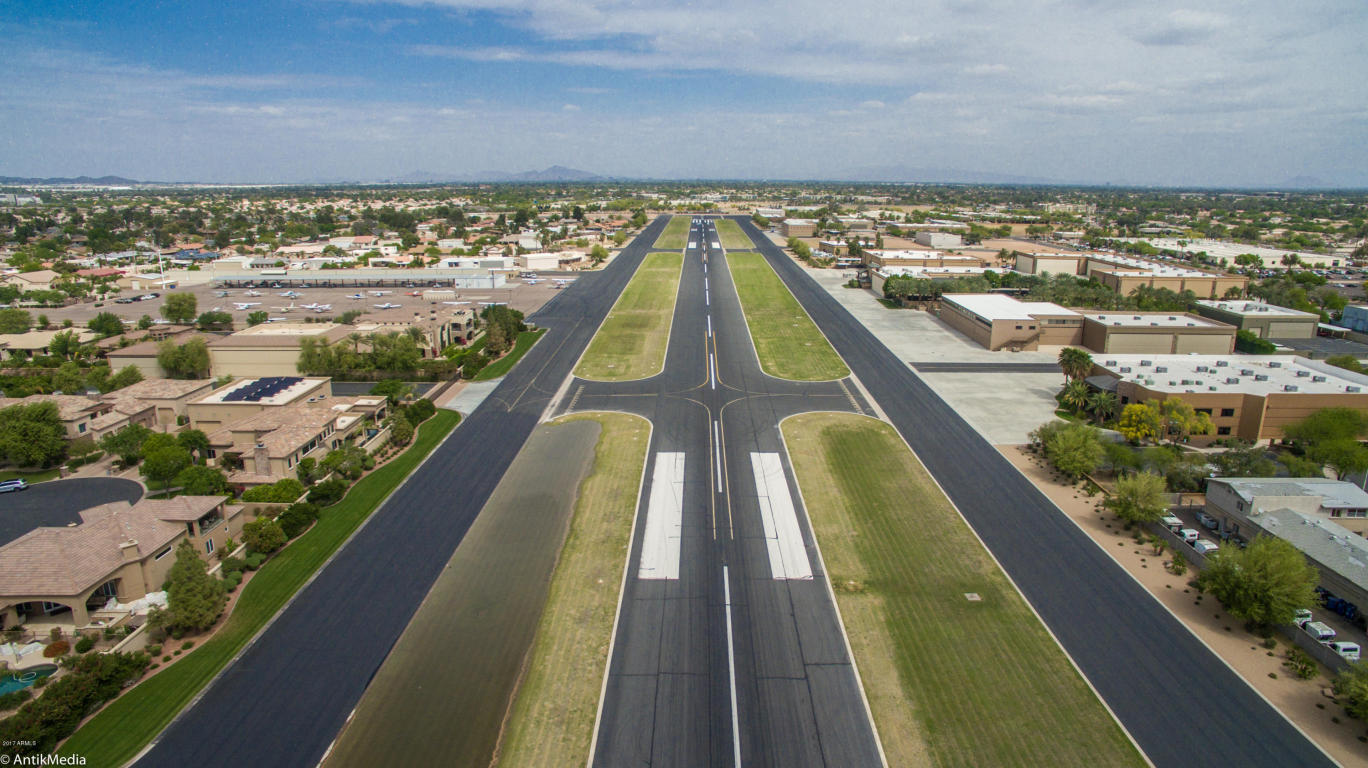 Homes for sale at Stellar Airpark Private fly in Comm