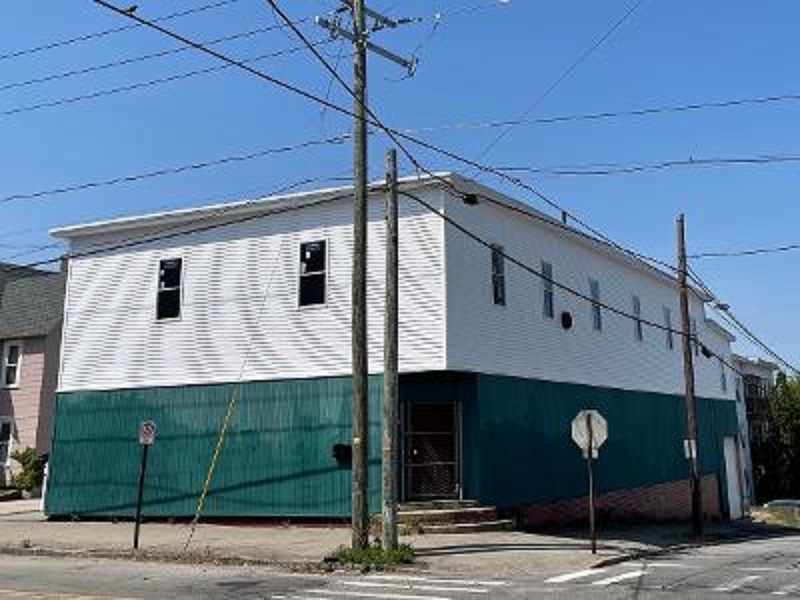 Manchester NH Commercial Building SOLD and CLOSED