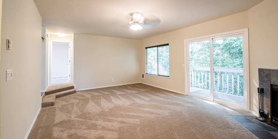 Freshly Updated Birchwood Condo!