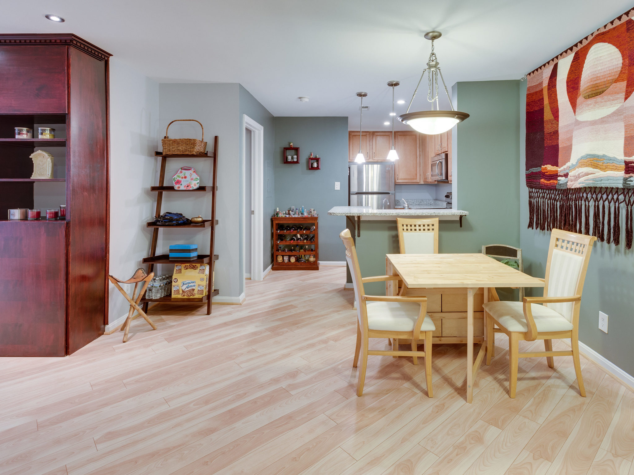 Sold Four Winds At Oakton Condo, Oakton Virginia 22124