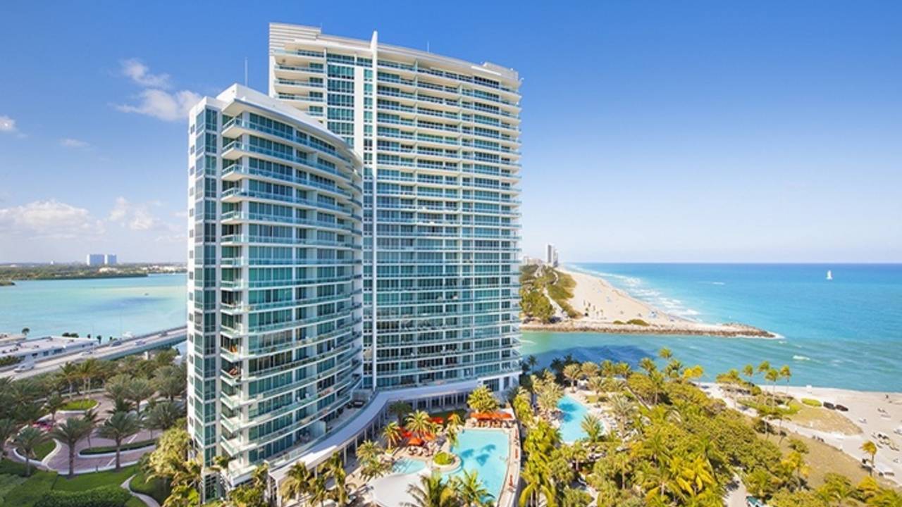 ONE_Bal_Harbour_1504-01-700w.jpg