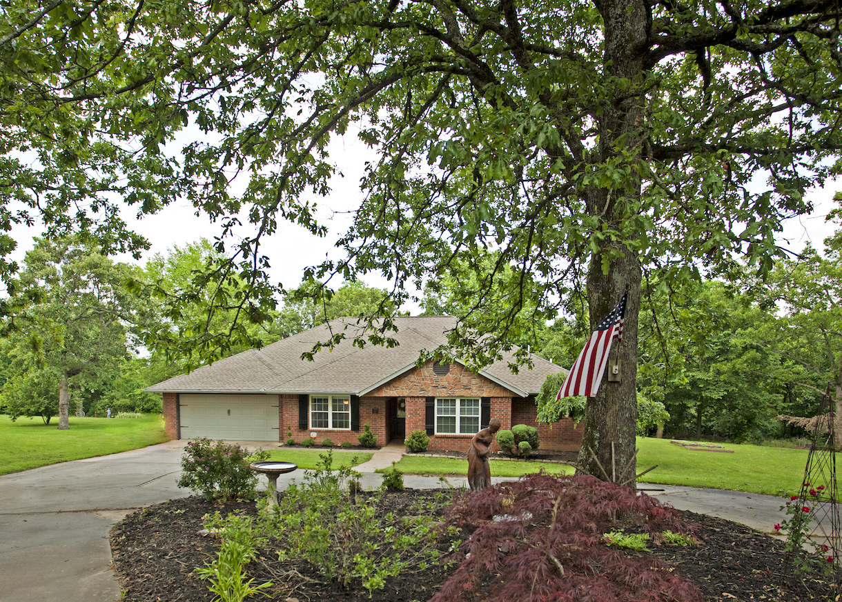 Fabulous New listing in Woodcliff