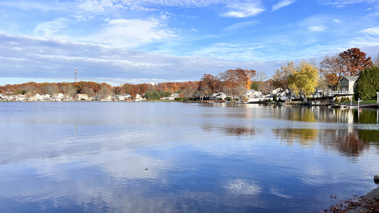 ct_lake_home_sales_lisa_brown_realtor.jpeg