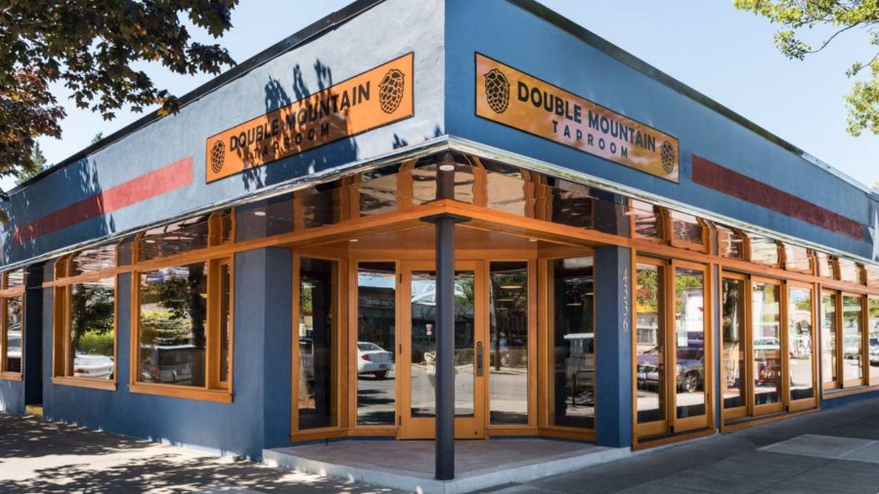 Dina_Avila_Double_Mountain_Brewing-5701.0.jpg