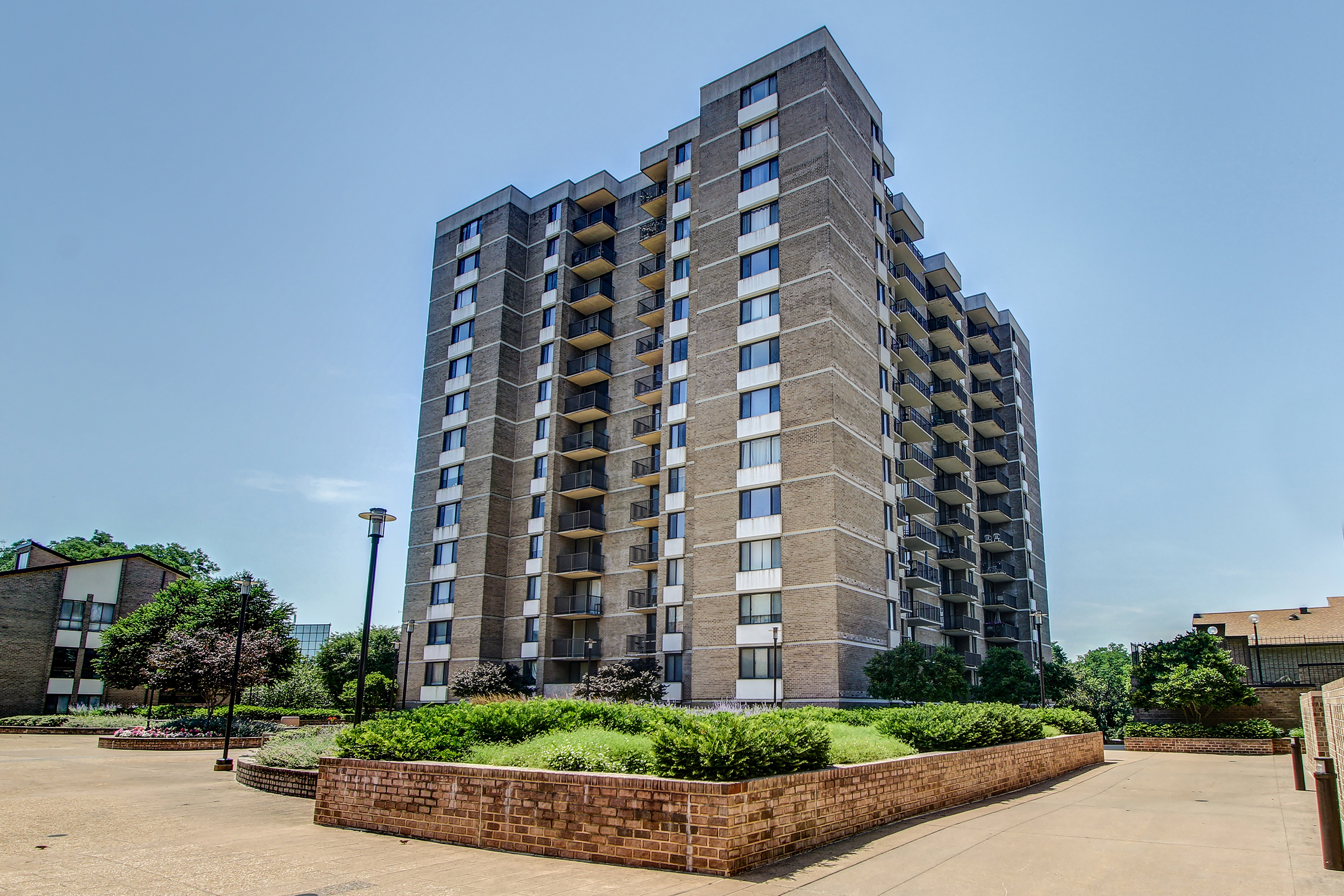 Awesome Condo in the Heart of Rockville!