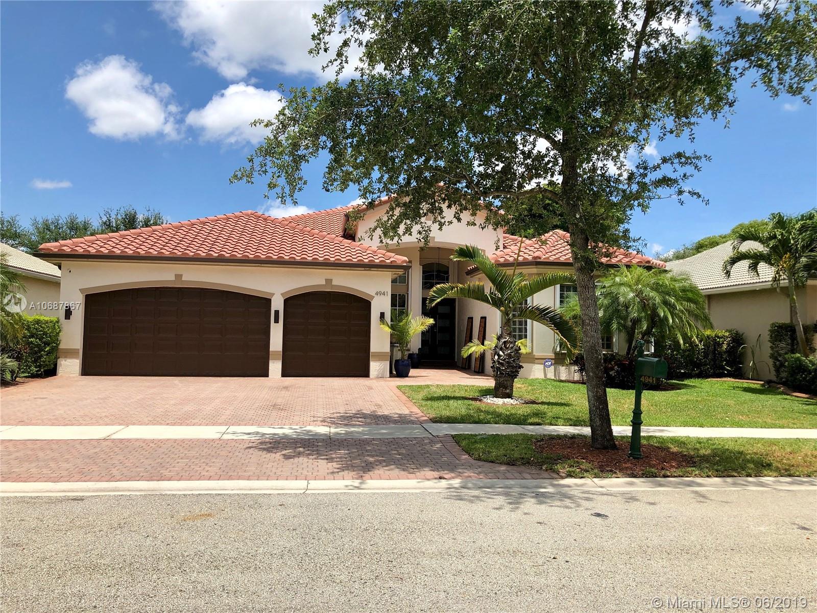 A Fabulous 5/3 Sunset Lakes Pool Home SOLD in Miramar
