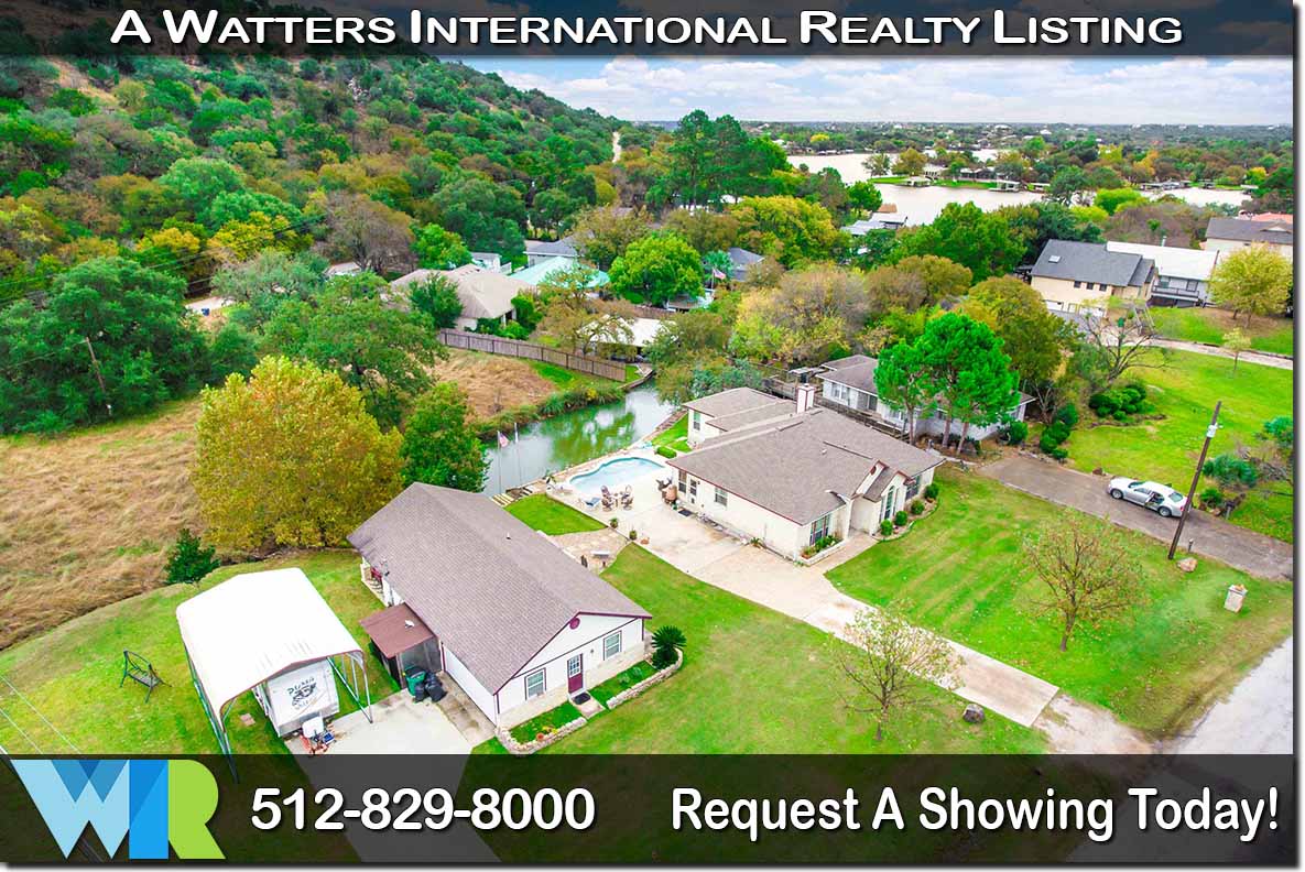 303 Mountain Vw Sunrise Beach, TX 78643