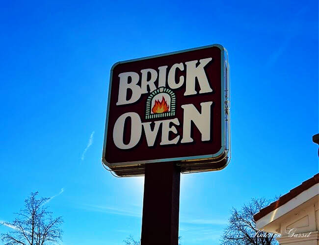 Brick_Oven_Pizza_Provo_Utah.jpg