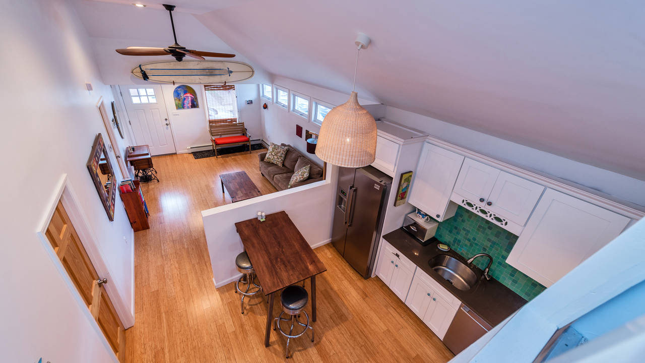 004_Living_Room_.jpg