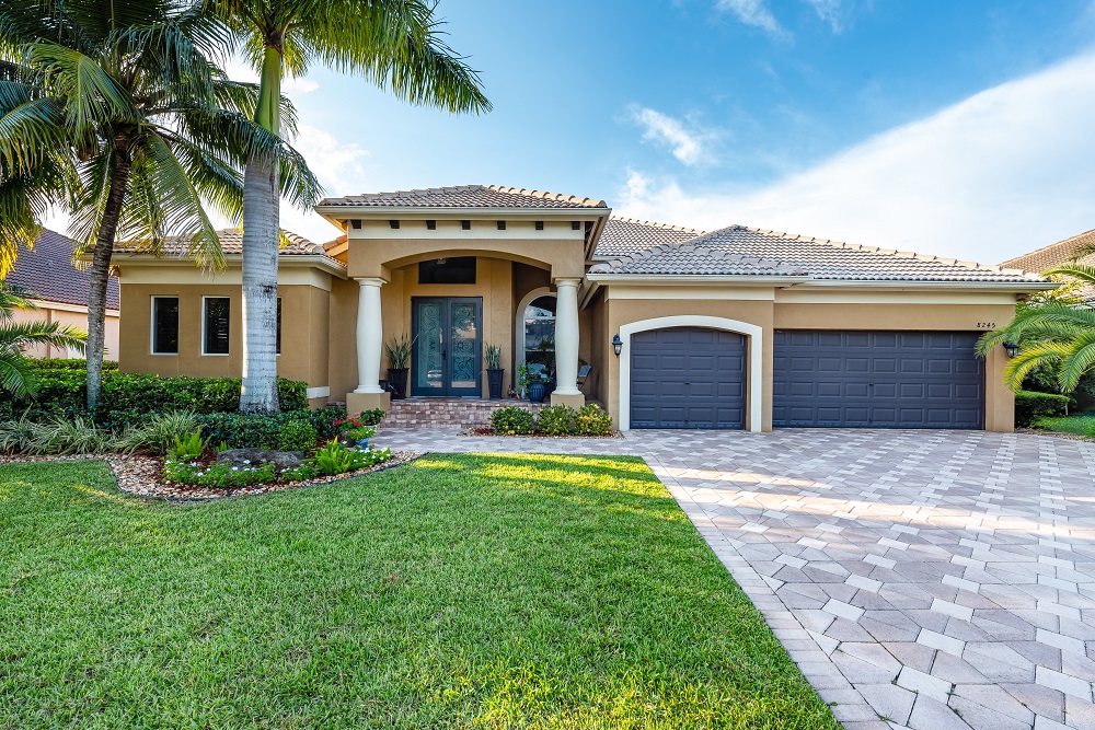 A Fantastic 5/4 Lake Estates at Rolling Hills Home SOLD