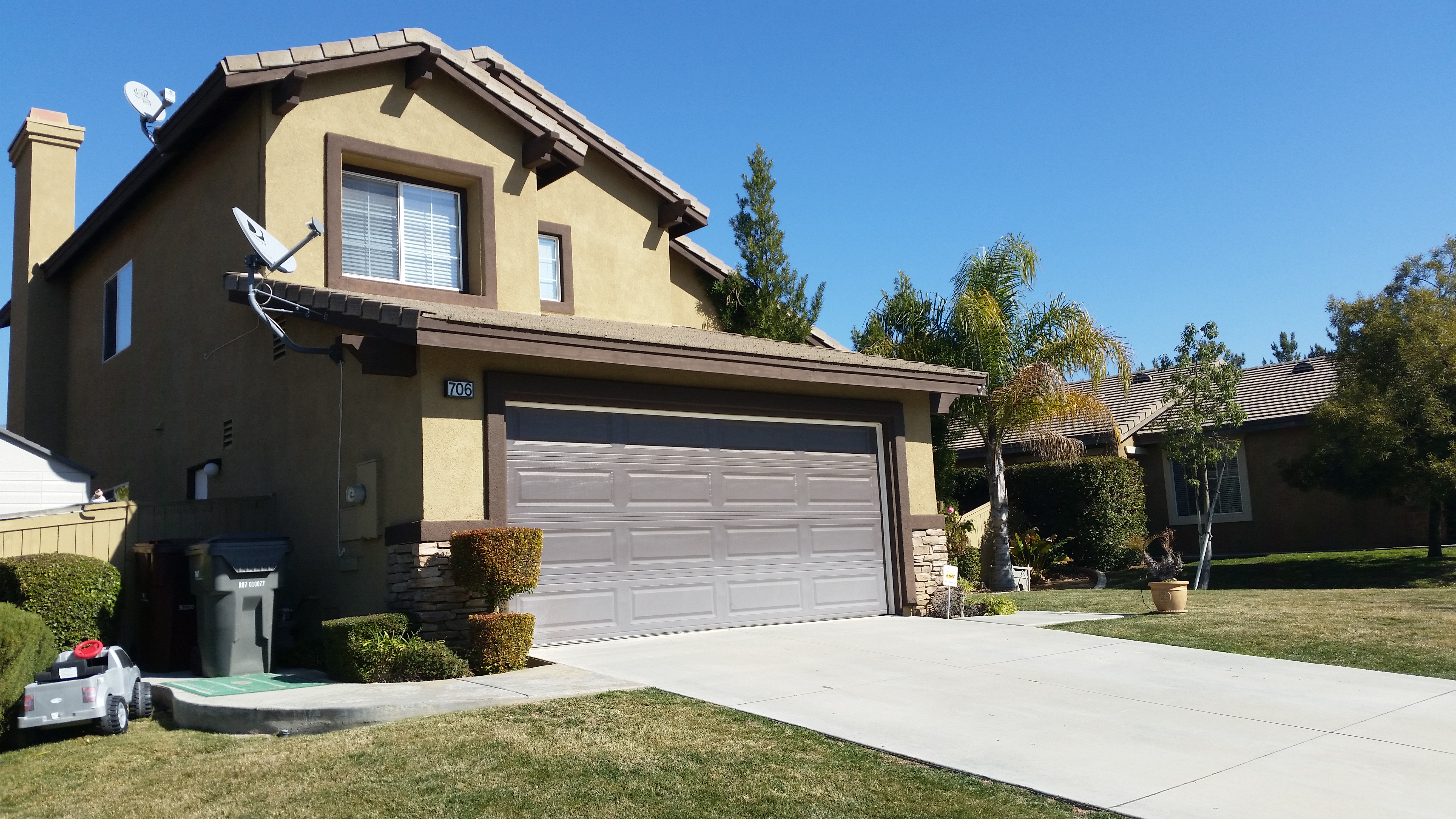 Large lot homes for sale in Beaumont & Cherry Valley, C