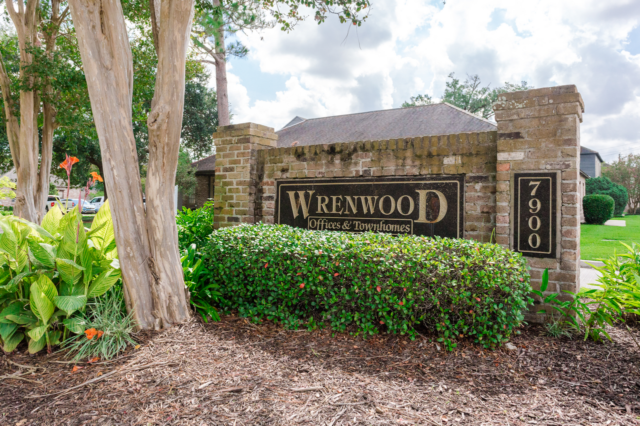 WRENWOOD TOWNHOMES 7950 Wrenwood Unit C