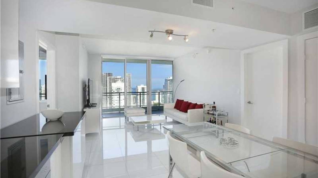 Mint_condo_sales_prices.jpg