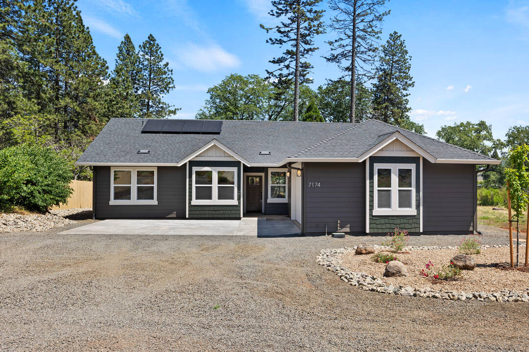 03-7174_Clark_Rd-6.jpg