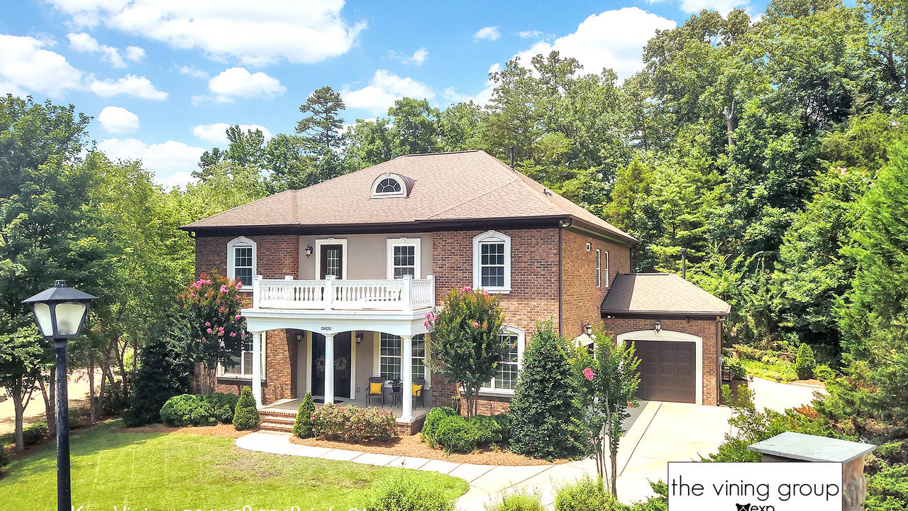 15820_Riverdowns_Ct_Charlotte__Lake_Wylie_SC_Home_For_Sale_Team_Vining_eXp_Realty-0001.jpg