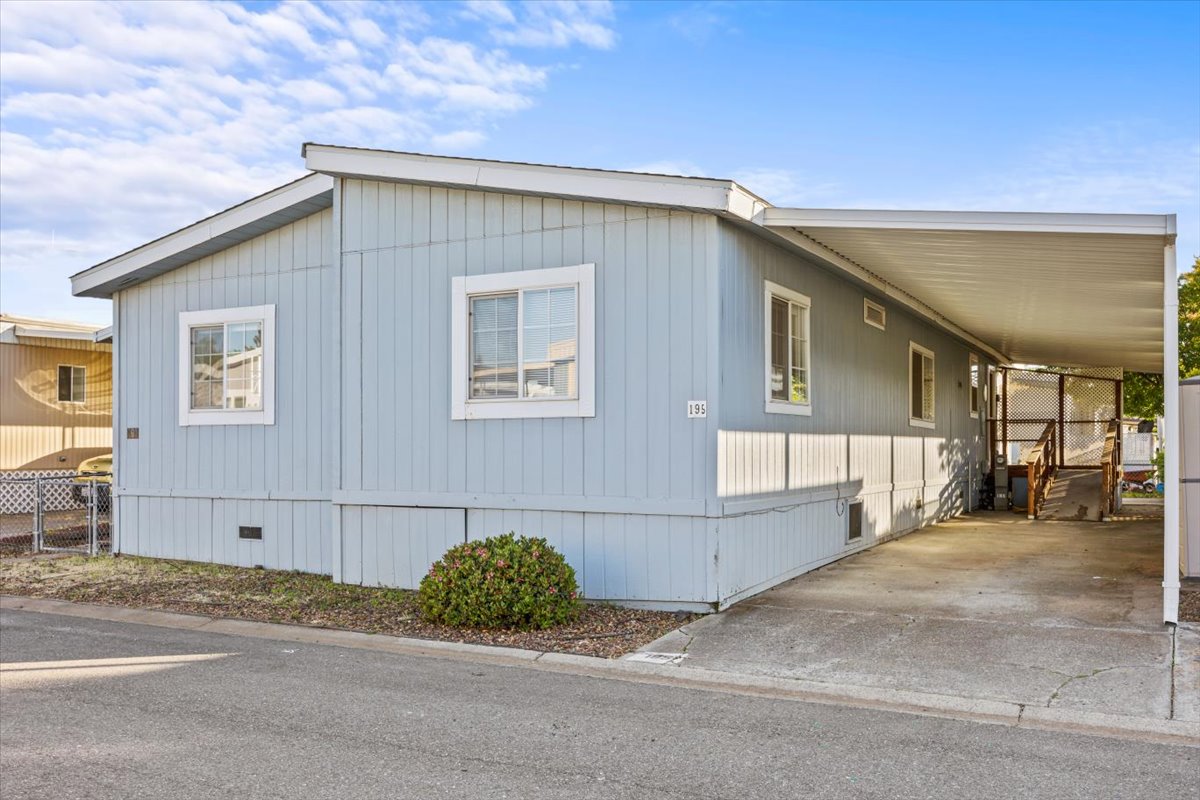 701 E Lassen Avenue Unit 195, Chico, CA 95973