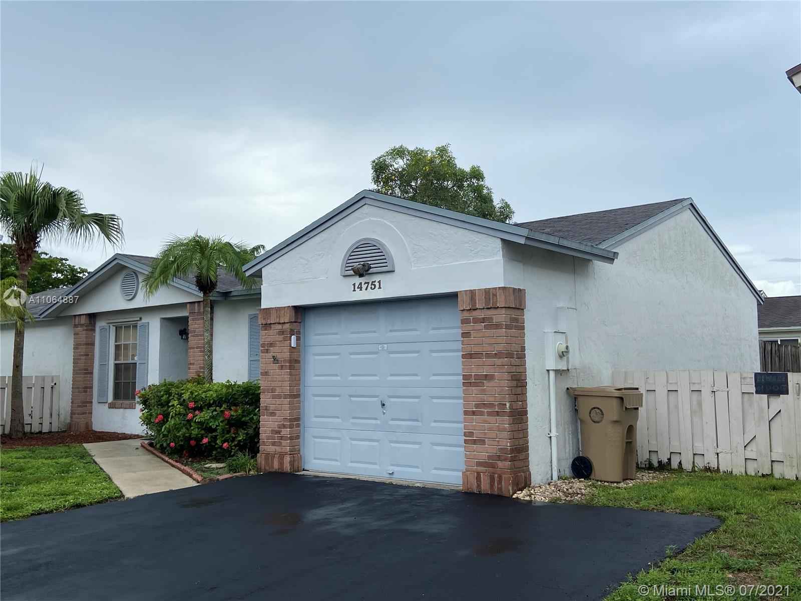 14751 N Beckley Sq, Davie FL 33325 Home for Sale