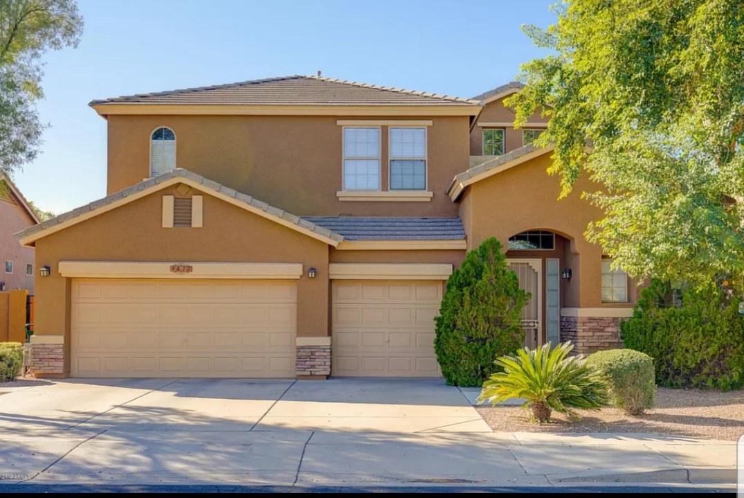 New Listing in Popular Augusta Ranch, Mesa