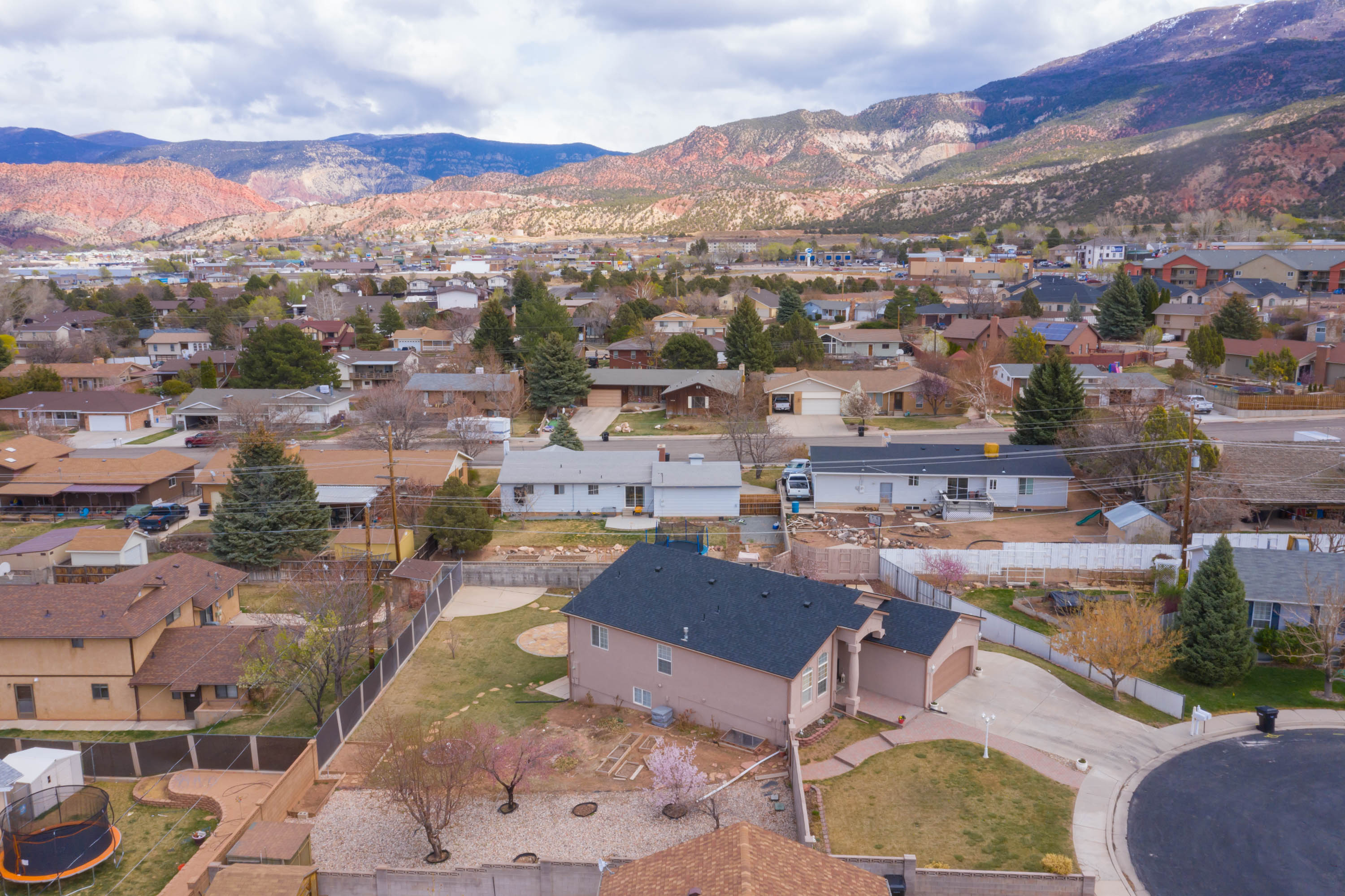 Just Listed! Home in South West Knolls in Cedar City, U