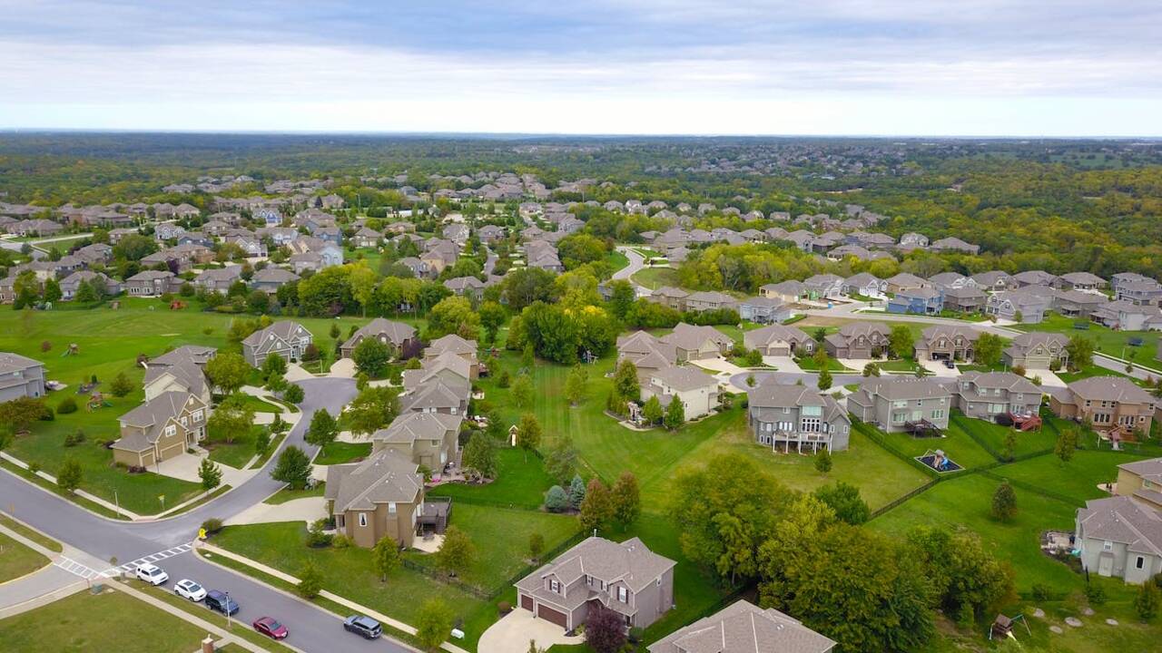 aerial_view_of_homes.jpeg