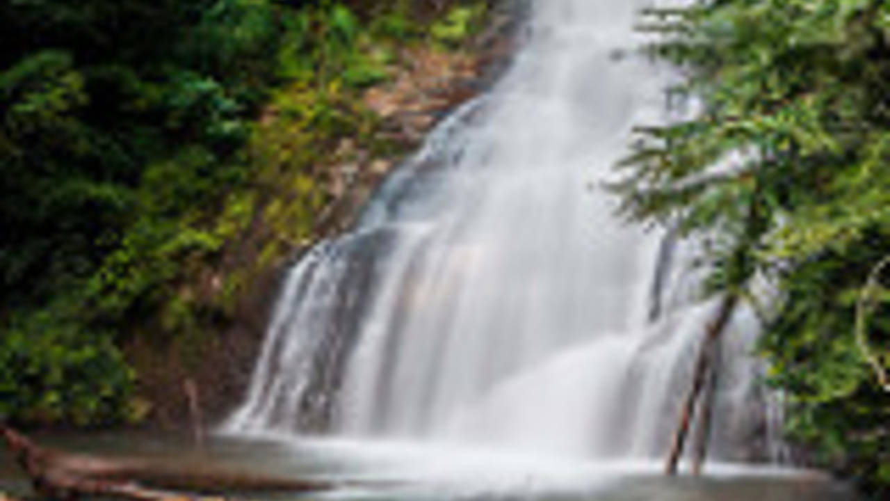 Helton_Creek_Falls.jpg