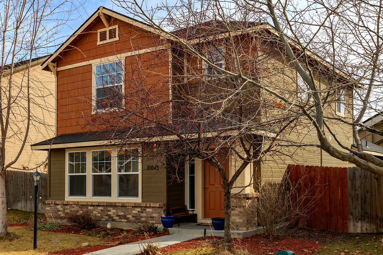Charming SW Boise home in ideal neighborhood!