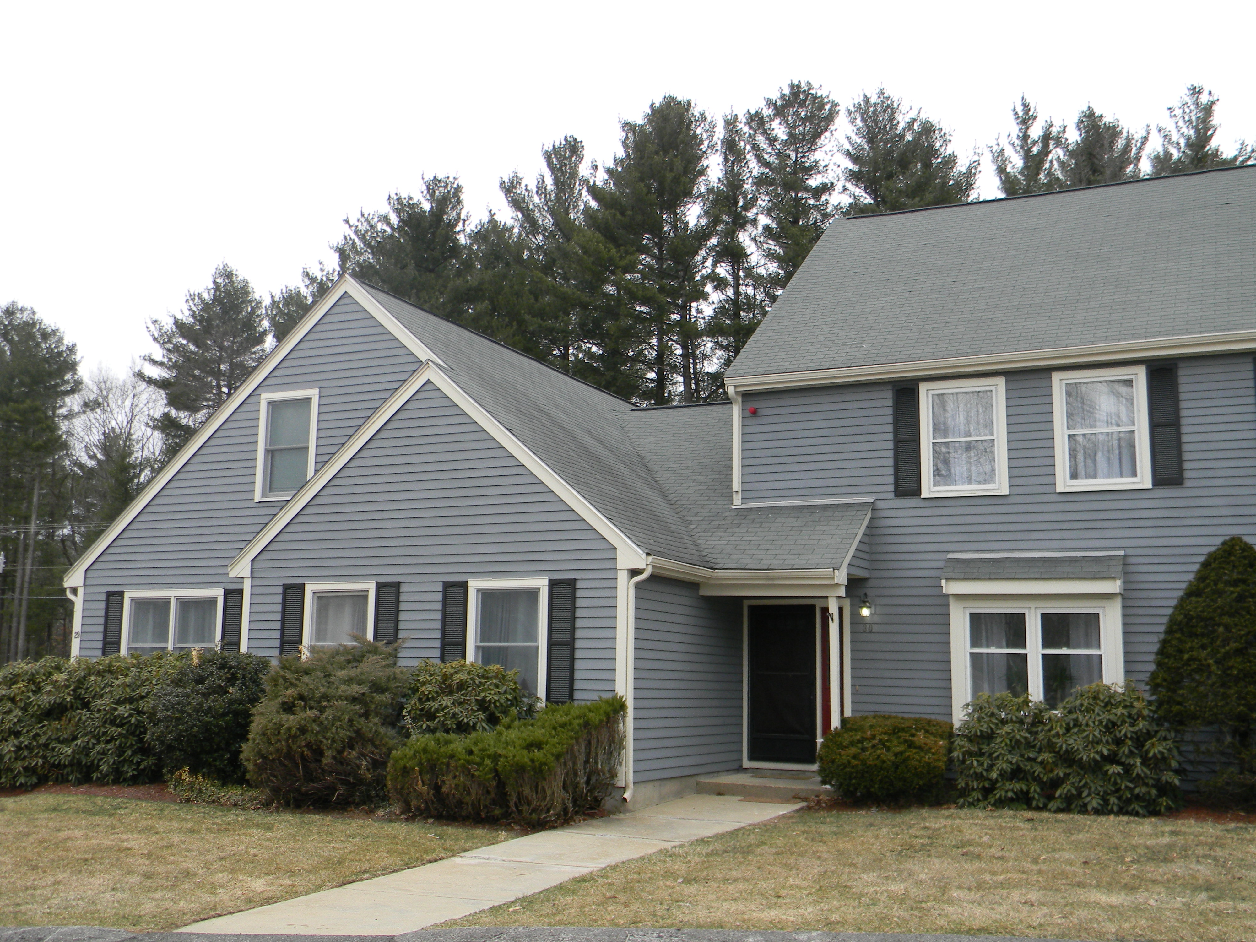 Rolling Green Townhome for Sale 30 Riviera Rd Hudson NH