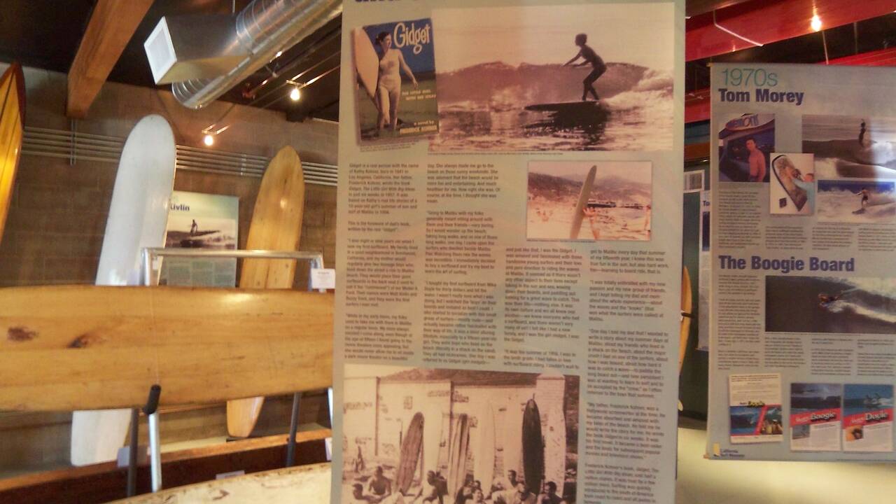 Gidget_display_at_the_California_Surf_Museum.jpg