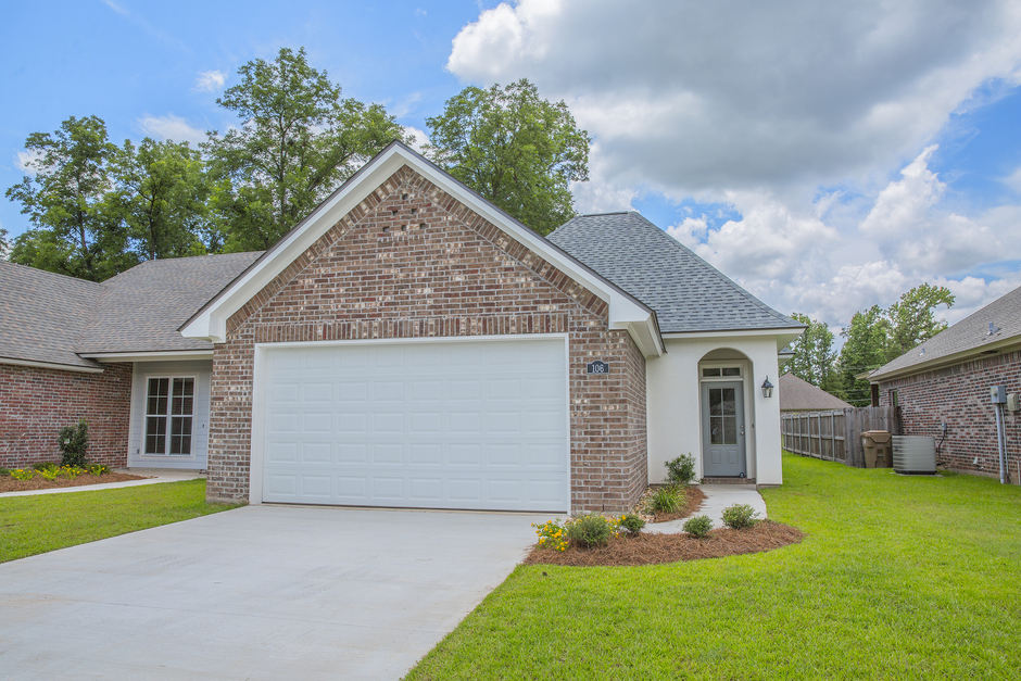 New Construction in Oak Trace Subdivision