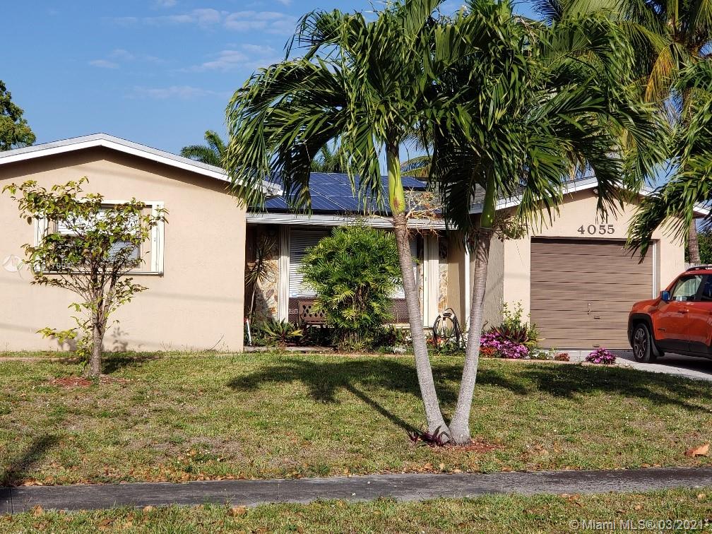 4055 SW 56th Ave, Davie FL 33314 Home for Sale