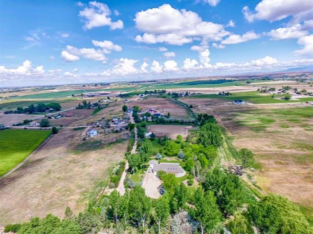 6.74 Acre Horse Property For Sale in Idaho!