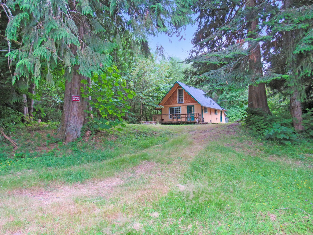 Charming Deschutes River Cabin Awaits! #CabinLife