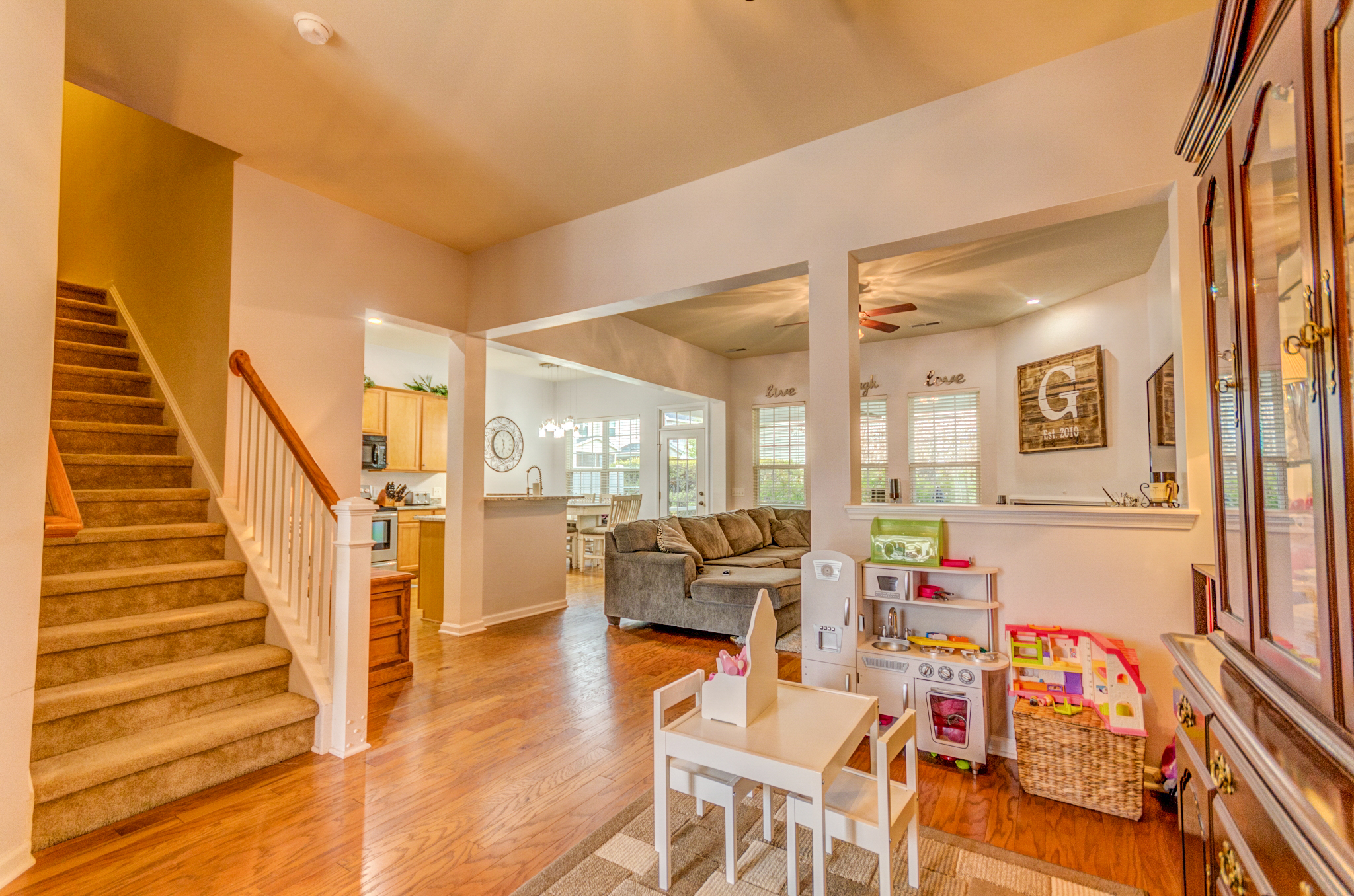 1222 Circle Oaks, Charleston SC 29492 Just Listed!