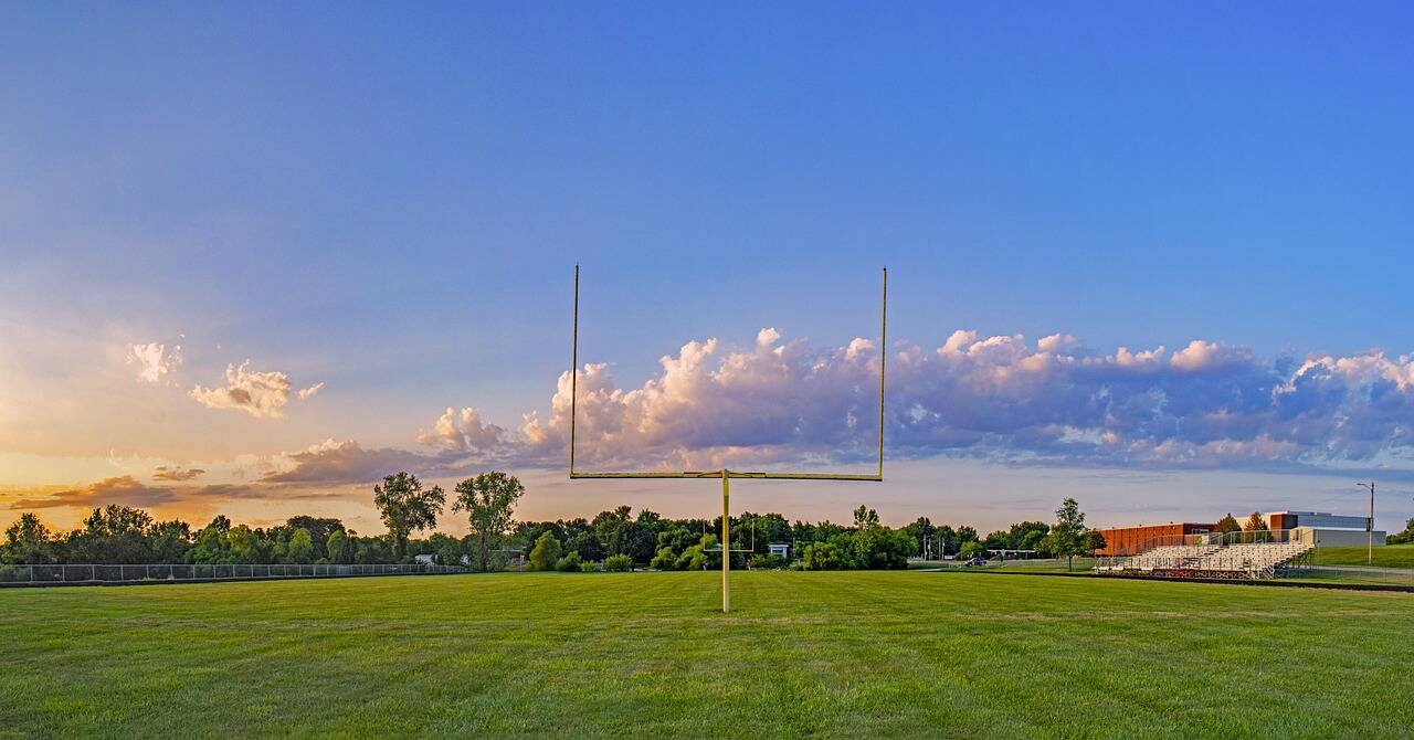 Goal.Post.Football.American.jpg