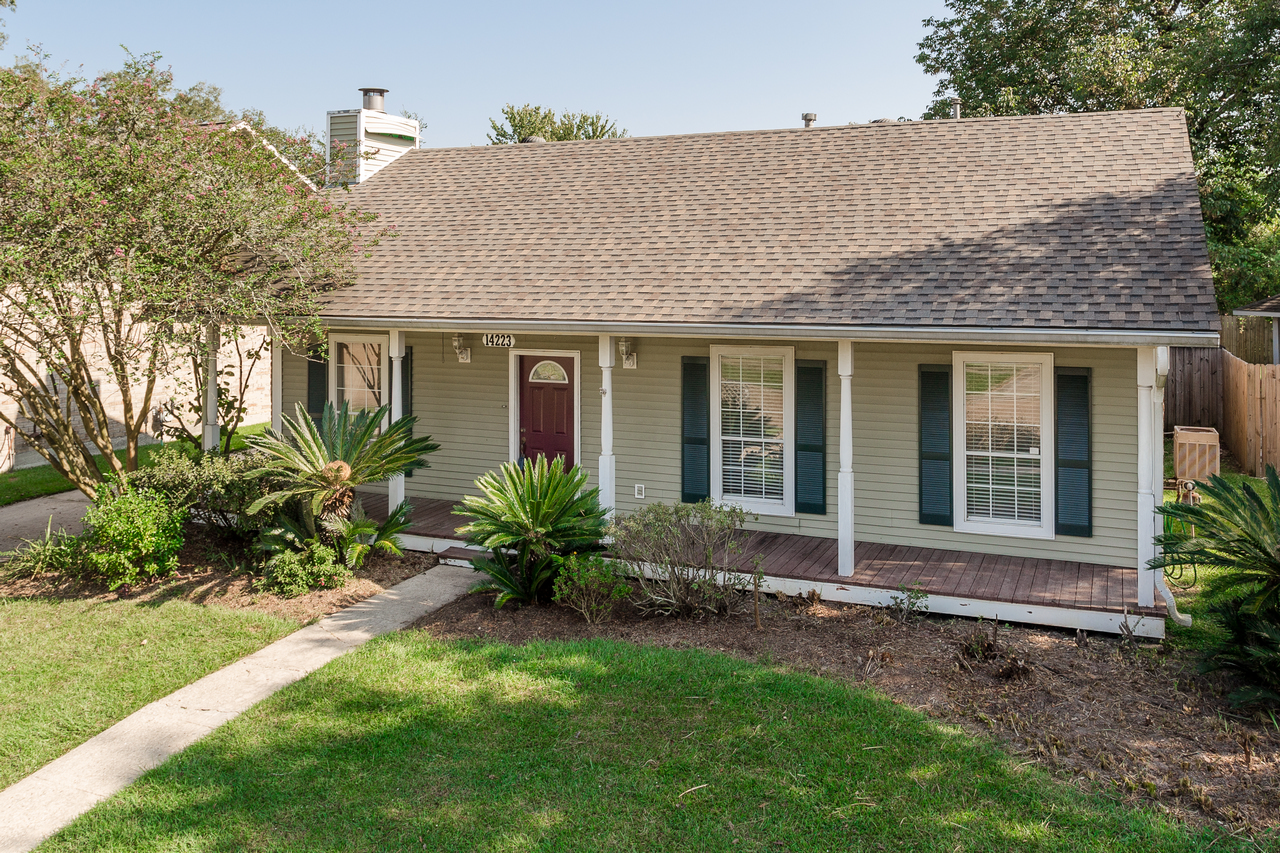 FAIRWOOD ESTATES 14223 Jane Seymour