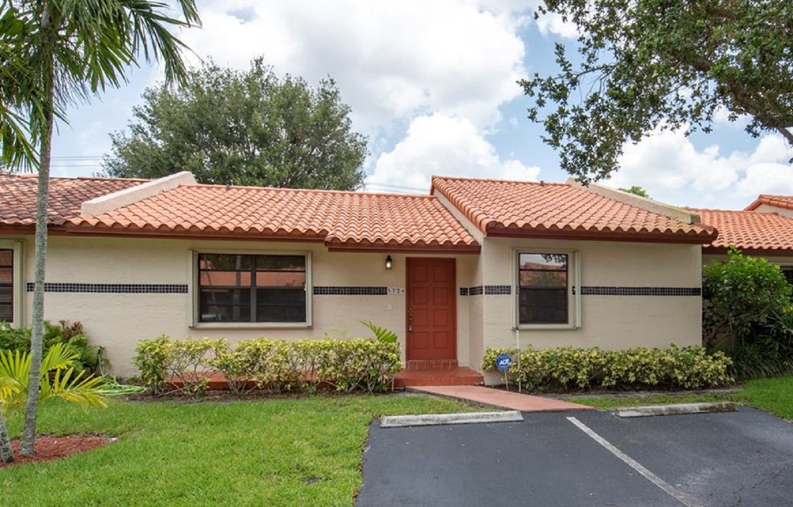 A 2 Bed/2 Bath Forest Lake Villa SOLD in Cooper City