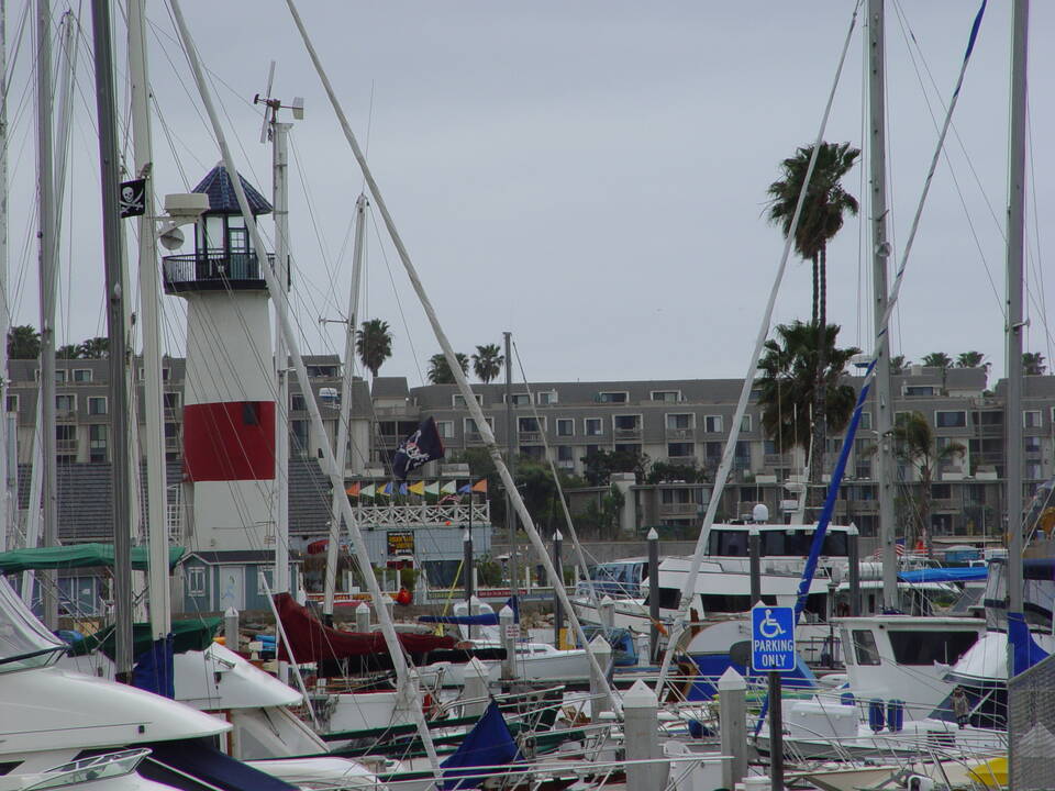 lighthouse_at_marina.JPG